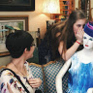 Meet your Posher, Alexis